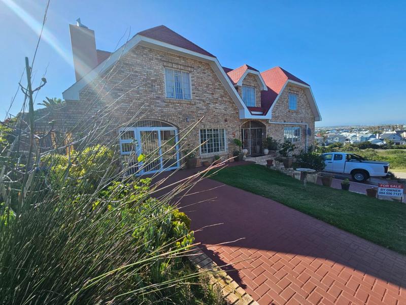 4 Bedroom Property for Sale in Aston Bay Eastern Cape